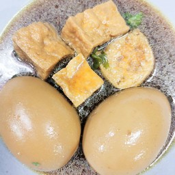 พะโล้ไข่กับเต้าหู้