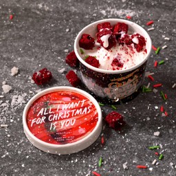 All I Want For Christmas Is You (Cup 85g) - เค้กเรทเวลเวท