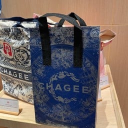 Chagee all seasons place