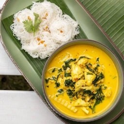 แกงคั่วปูใบชะพลู