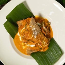 ฉู่ฉี่ปลากะพงทอด