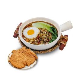 B1 บะหมี่หม้อดินหมูผักกาดดอง+หมูแผ่นทอด ClaypotNoodles Pork and Pickled Mustard Greens+Fried Pork