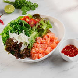 Spicy Salmon Salad (ยำแซลมอน)