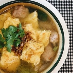 แกงจืดหมูสับไข่น้ำ