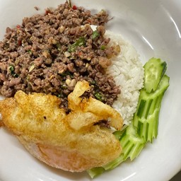 ข้าวผัดกะเพรา