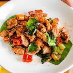 หมูผัดกะปิ