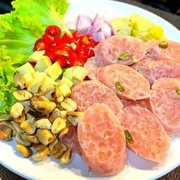 แหนมทรงเครื่อง