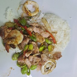 หมี่ฮกเกี้ยนสูตรฉิวดำ(แต่ก่อนขายข้างรพ.หมอวิทย์)