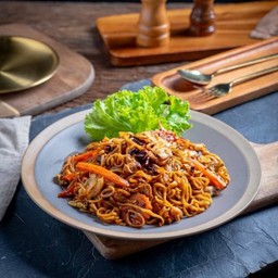 มาม่าผัดหมาล่าหมู