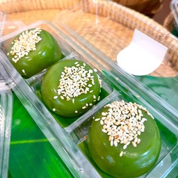 เปียกปูนกะทิลาวา