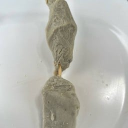 สบายดี ลูกชิ้นทอด หน้าเซเว่นหมู่บ้านอยู่สบาย 12