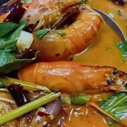 กุ้งแม่น้ำต้มยำน้ำข้น