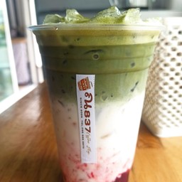 ชาเขียว สตอเบอรี่