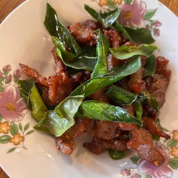 หมูแดดเดียวทอด