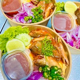 ข้าวไข่ข้นยำปลากระป๋อง