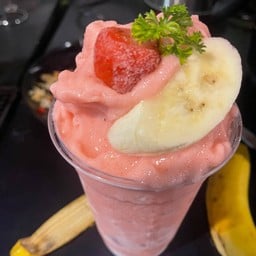 กล้วยหอมสตอเบอร่ีสมูทตี้
