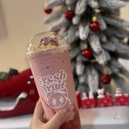 สตอเบอร์รี่ชีทเค้กสมูทตี้