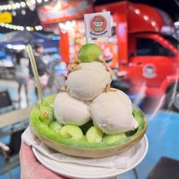 ไอติมบาหยัน สกลนคร สาขา นิวทาวน์