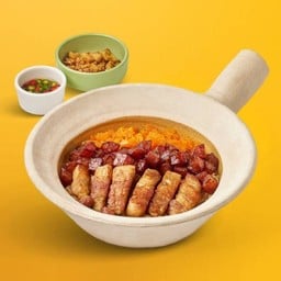 ข้าวอบกุนเชียงเบคอน