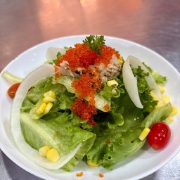 สลัดทูน่าไข่กุ้ง