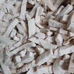 ลัคกี้ เพ็ทฟู้ด ตลาด โอ เอ็ม ไนท์