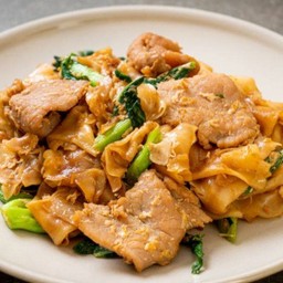 ผัดซีอิ๊วหมู