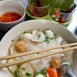 ก๋วยเตี๋ยวกานดา