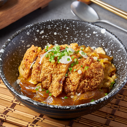 ข้าวหน้าคัตสึด้งหมูสันนอกทอด