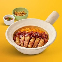 ข้าวอบกุนเชียงเบคอน