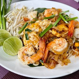 ผัดไทยกุ้งสด