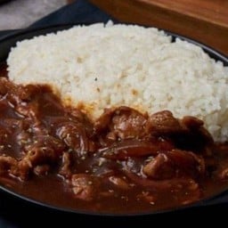 ข้าวหน้าสตูว์หมูญี่ปุ่น