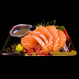 แซลมอนซาซิมิ 500 กรัม ข้าวญี่ปุ่น 1 ซุปมิโซะ 1 สาหร่าย 1 ไข่ตุ๋น 1