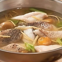 ปลาเก๋าต้มบ๊วย