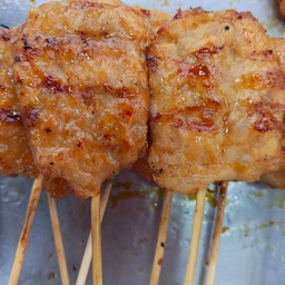 หมูปิ้งนมสด  10 ไม้