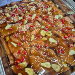 แซลม่อนดองซีอิ้ว