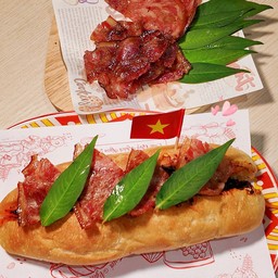 Bánh Mì Giò Heo Đà Nẵng Small ~บั๋นหมี่ขาหมูแบบดานัง เล็ก