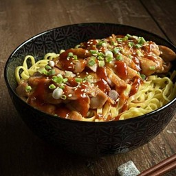 บะหมี่ไก่อบซอสเกาหลี