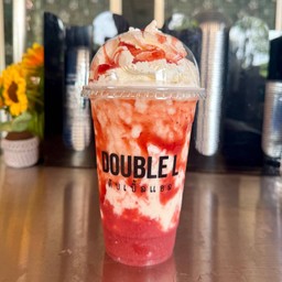 นมสดสตรอเบอร์รี่ปั่น