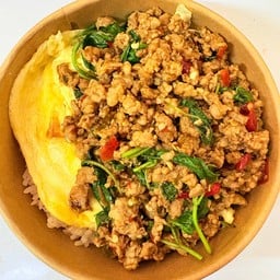 ข้าวกระเพราหมูสับ+ไข่ขยี้