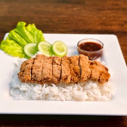 ข้าว + หมูทอดโจ๊กสามย่าน เจ้าแรก