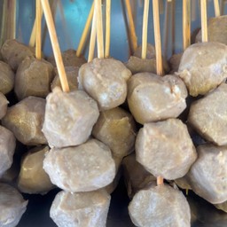 ลูกชิ้นเอ็นเนื้อ