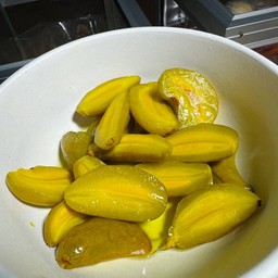 มะดันดอง