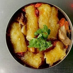 กระเพาะปลาตุ๋นยาจีน