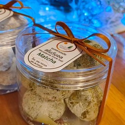 สโนว์บอล รส มัจฉะ