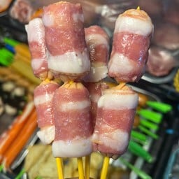 ไส้กรอกพันเบค่อน