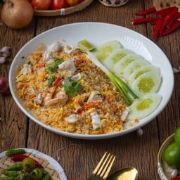 ข้าวผัดทะเล L