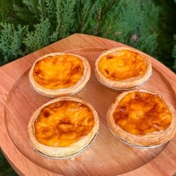 ทาร์ตไข่ อบใหม่ ร้อนๆ 2 ชิ้นครับ