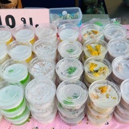 เจ้นาขนมไทย ขนมหวานโบราณ (ตลาดวัดตะกล่ำ)