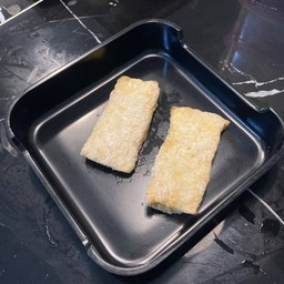 ฟองเต้าหู้ข้าวโพด 2 ชิ้น