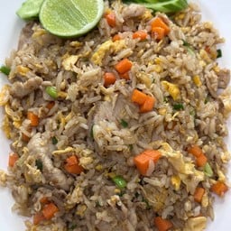 ข้าวผัดหมู